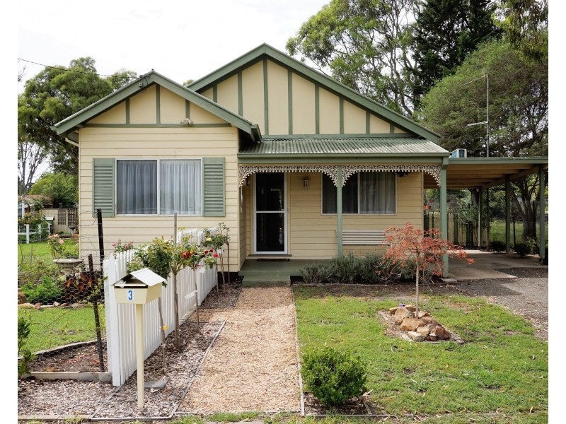 3 Richard Street, Marulan NSW 2579
