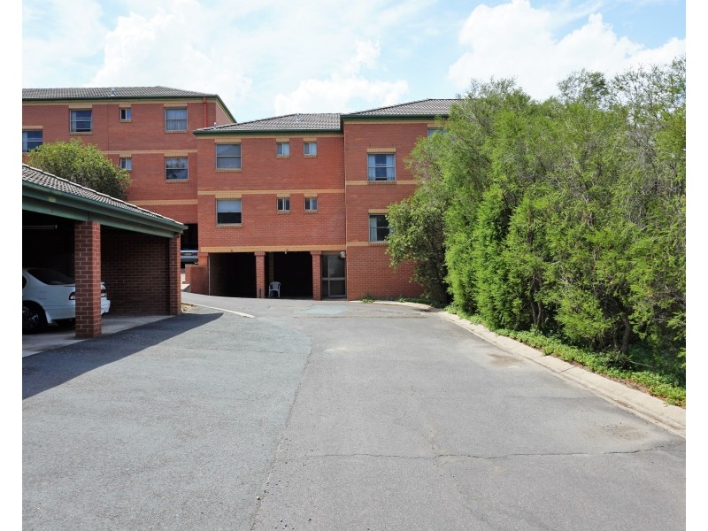 13/33 Ottiwell Street, Goulburn NSW 2580