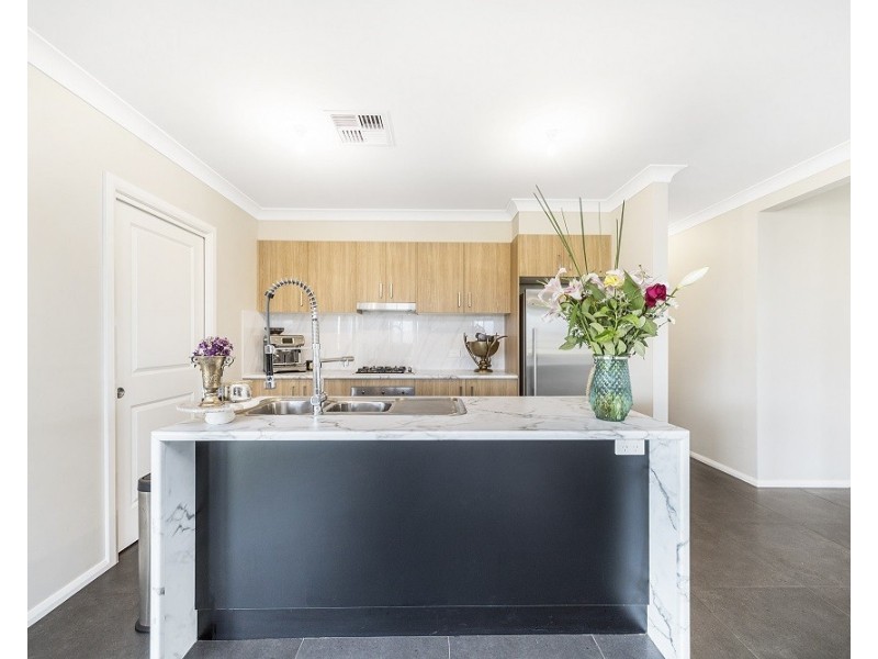 8 Straker Road, Goulburn NSW 2580