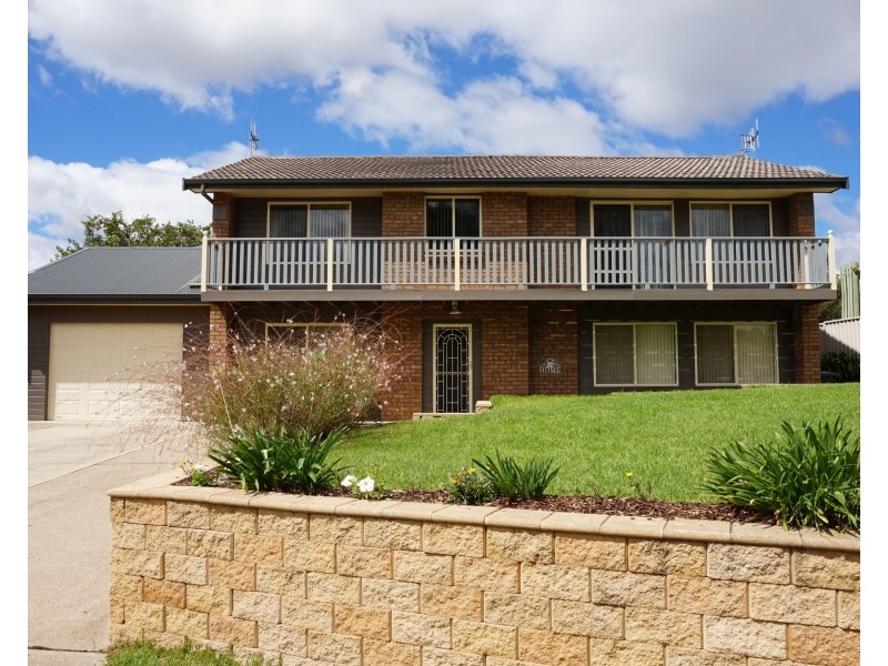 6 Major Drive, Goulburn NSW 2580