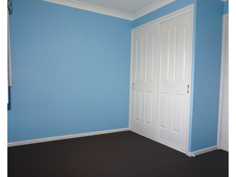 6 Major Drive, Goulburn NSW 2580