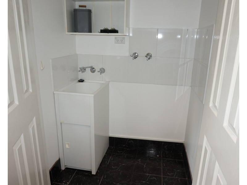 6 Major Drive, Goulburn NSW 2580