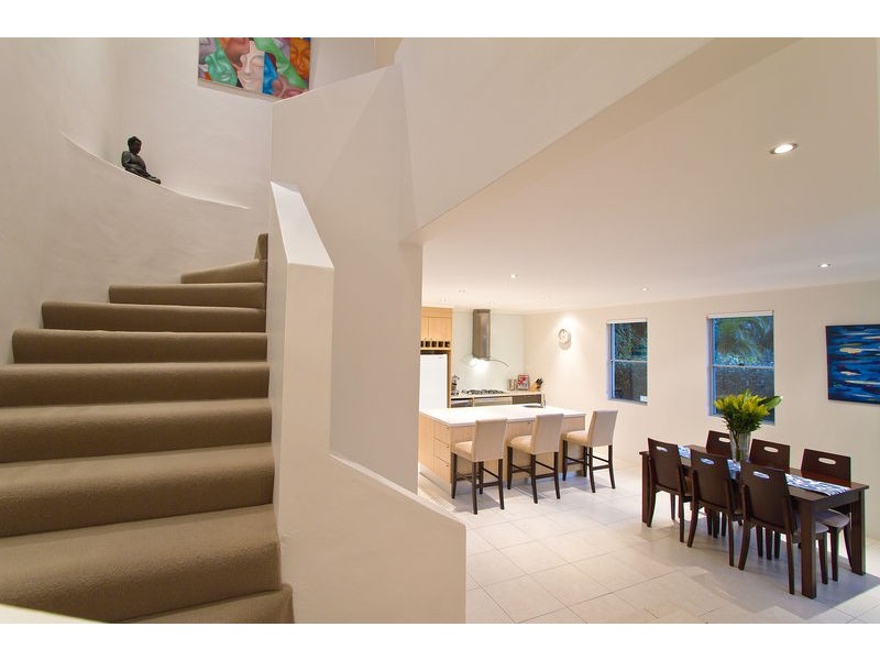 Lot 2, 44 WOODROFFE AVENUE, Main Beach QLD 4217