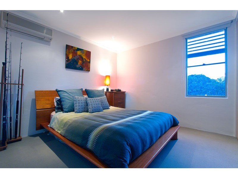Lot 2, 44 WOODROFFE AVENUE, Main Beach QLD 4217