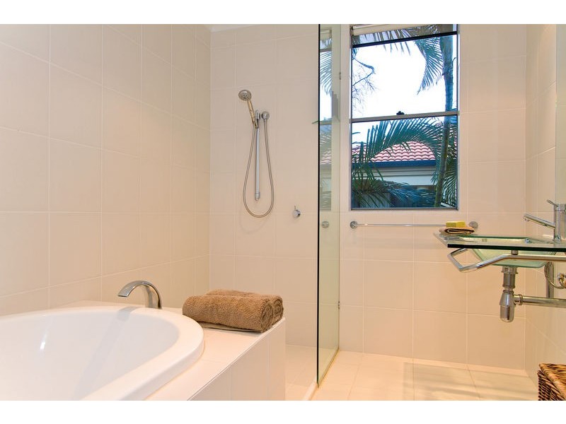 Lot 2, 44 WOODROFFE AVENUE, Main Beach QLD 4217