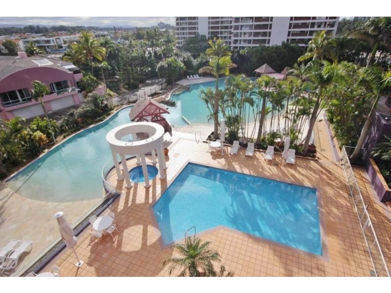 12 COMMODORE DR, Paradise Waters QLD 4217
