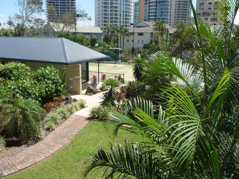 7/3554 MAIN BEACH PDE, Main Beach QLD 4217