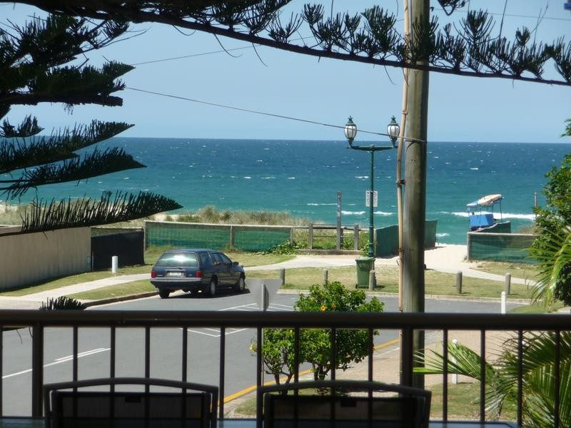 4/3532 MAIN BEACH PARADE, Main Beach QLD 4217