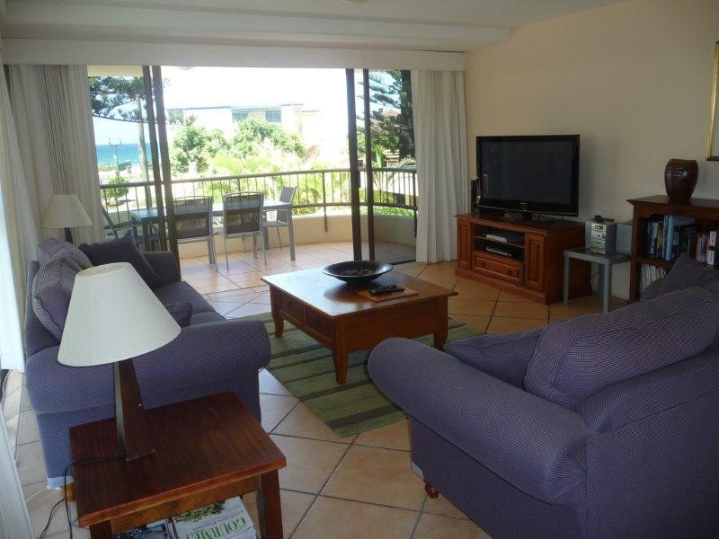 4/3532 MAIN BEACH PARADE, Main Beach QLD 4217