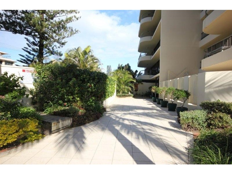 4/3532 MAIN BEACH PARADE, Main Beach QLD 4217