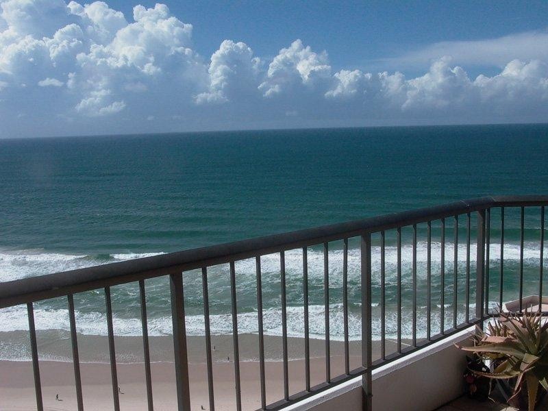 101/3554 MAIN BEACH PARADE, Main Beach QLD 4217