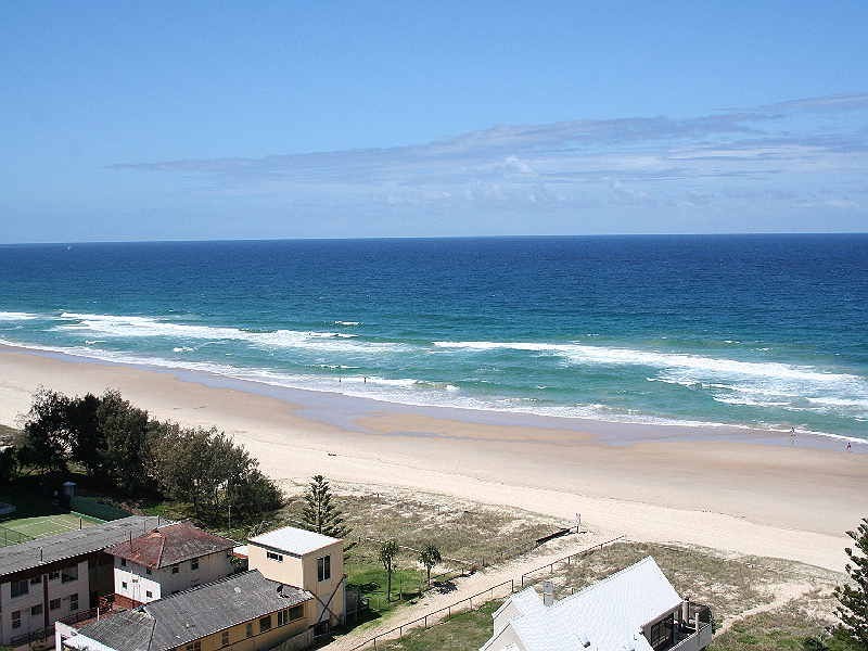 30/5 WOODROFFE AVE, Main Beach QLD 4217