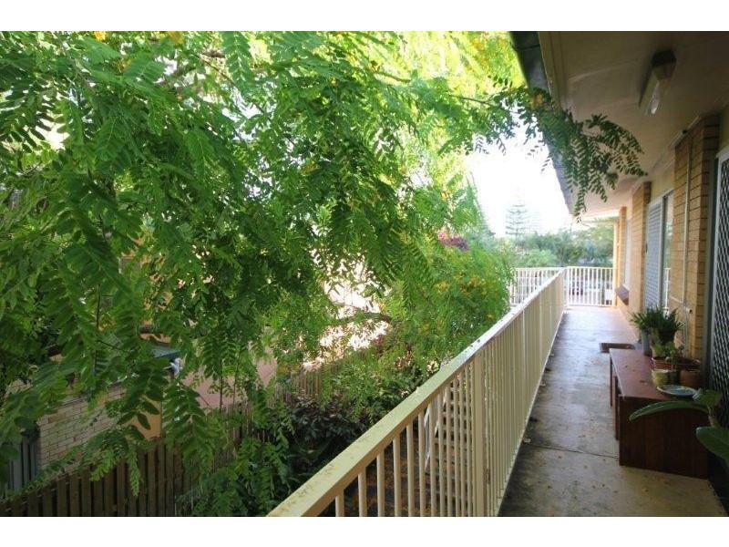 5/35 BREAKER STREET, Main Beach QLD 4217