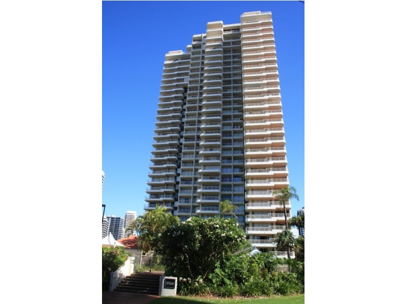 1 PEAK AVENUE, Main Beach QLD 4217