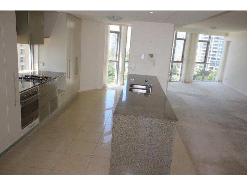 Main Beach QLD 4217