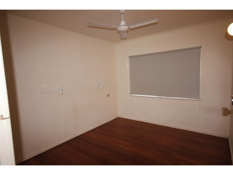 47 Rankin Parade, Main Beach QLD 4217