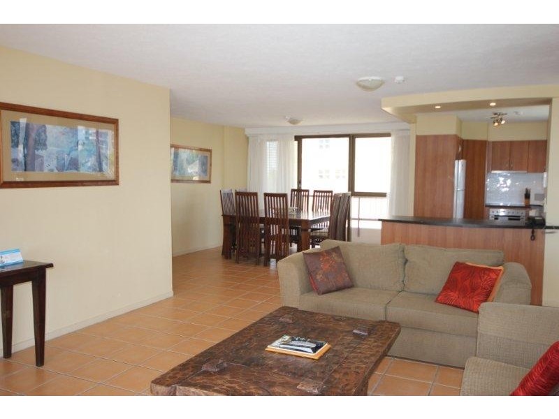 10/3532 MAIN BEACH PARADE, Main Beach QLD 4217