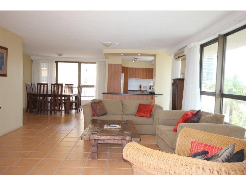 10/3532 MAIN BEACH PARADE, Main Beach QLD 4217