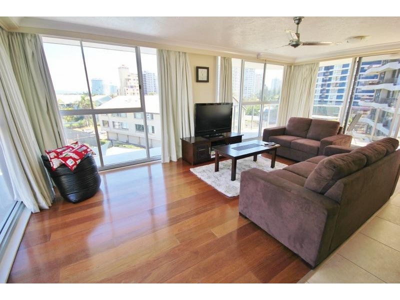 4D/3540 MAIN BEACH PARADE, Main Beach QLD 4217