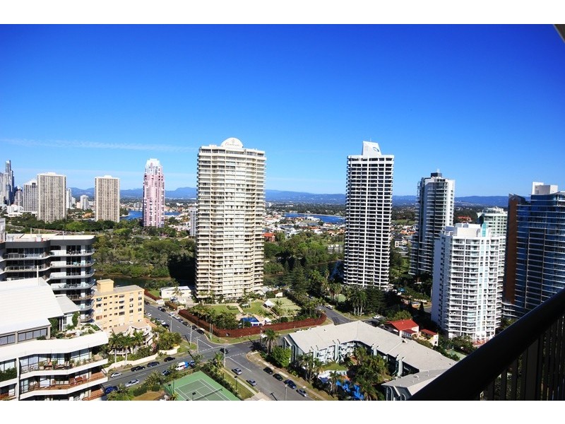 100/3554 Main Beach Parade, Main Beach QLD 4217