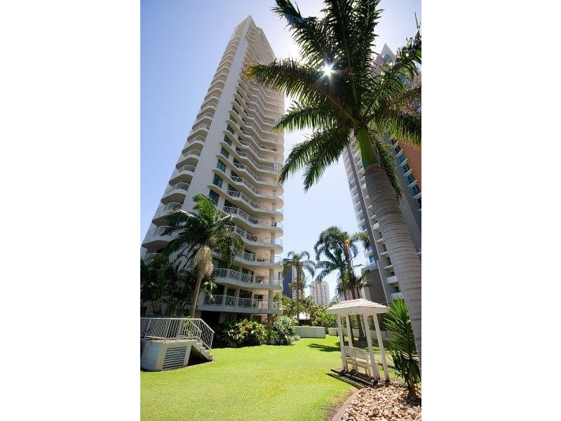 8/20 CRONIN AVENUE, Main Beach QLD 4217