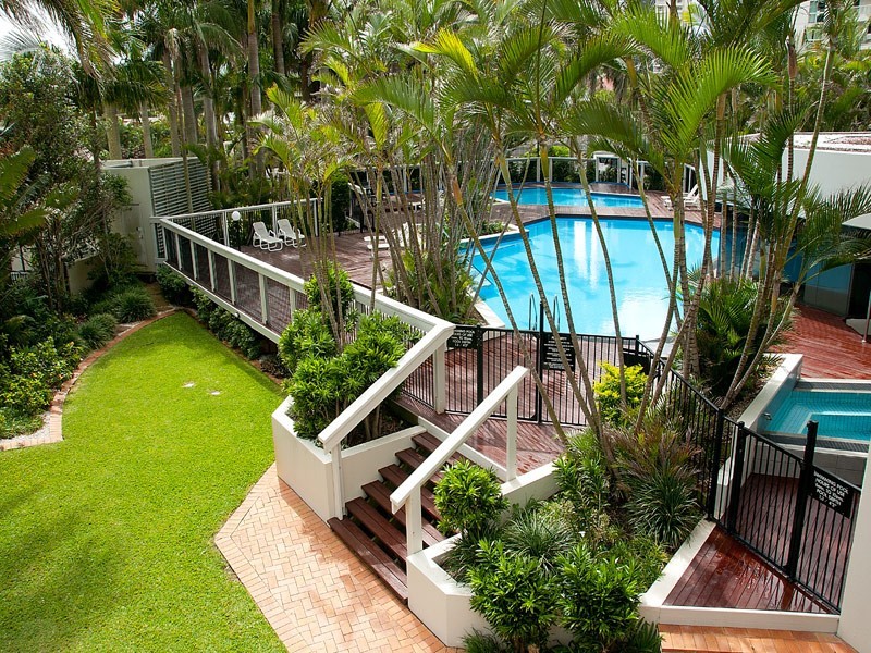1C/24 BREAKER STREET, Main Beach QLD 4217