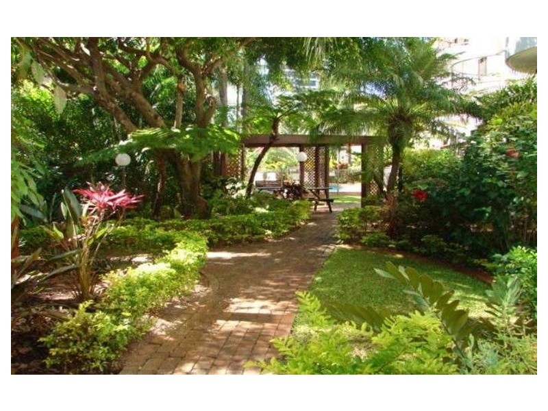 6/22 WOODROFFE AVENUE, Main Beach QLD 4217