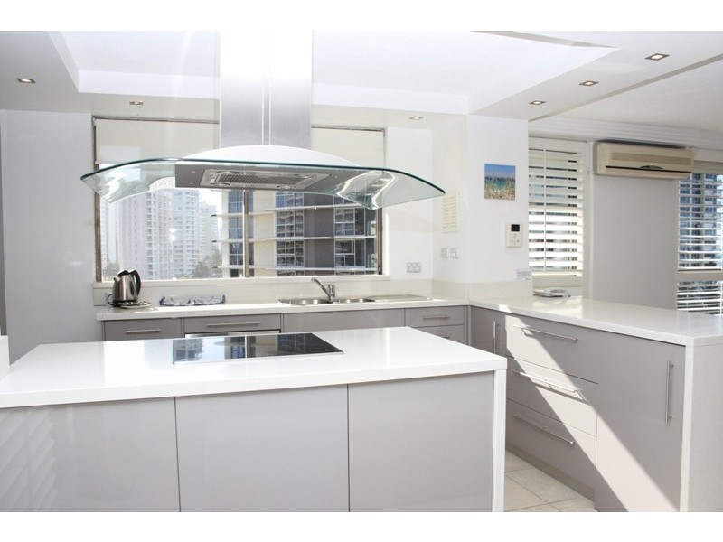 19/3532 Main Beach Parade, Main Beach QLD 4217