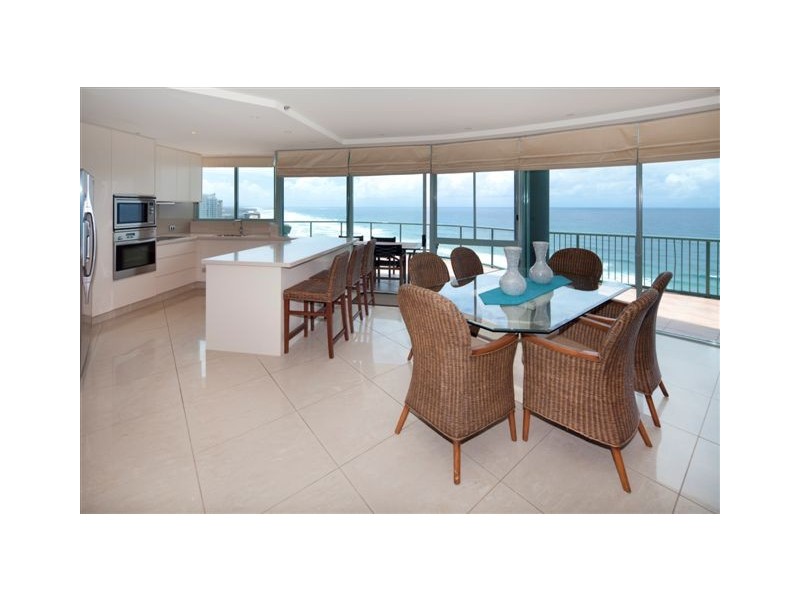 38/3482 MAIN BEACH PARADE, Main Beach QLD 4217