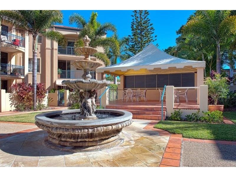 23/34 WOODROFFE AVENUE, Main Beach QLD 4217