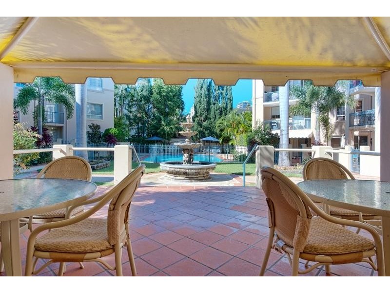 23/34 WOODROFFE AVENUE, Main Beach QLD 4217