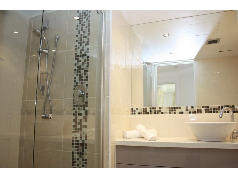 19/3532 Main Beach Parade, Main Beach QLD 4217