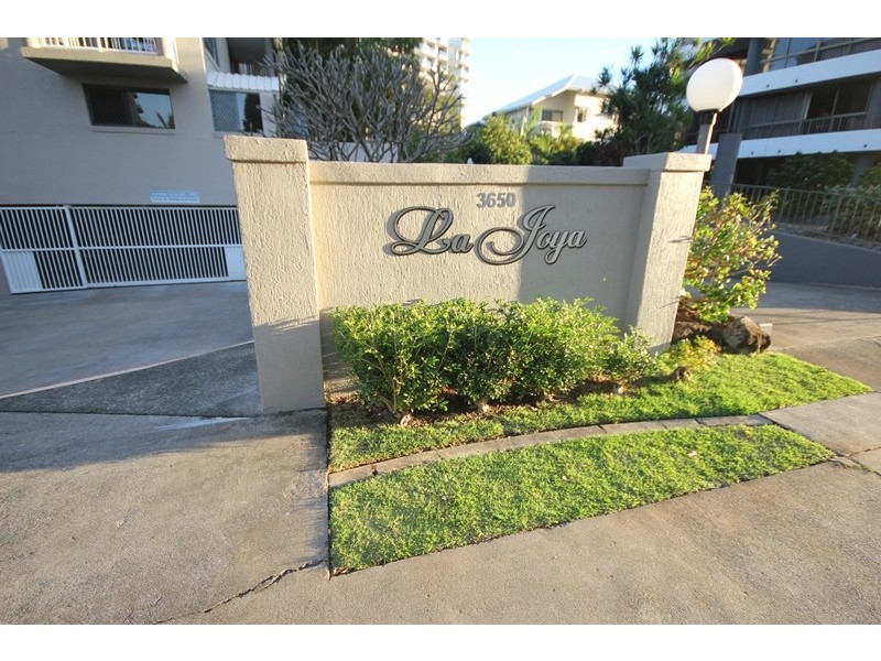 10/3650 Main Beach Parade, Main Beach QLD 4217