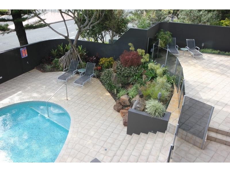 2/14 MacArthur Parade, Main Beach QLD 4217