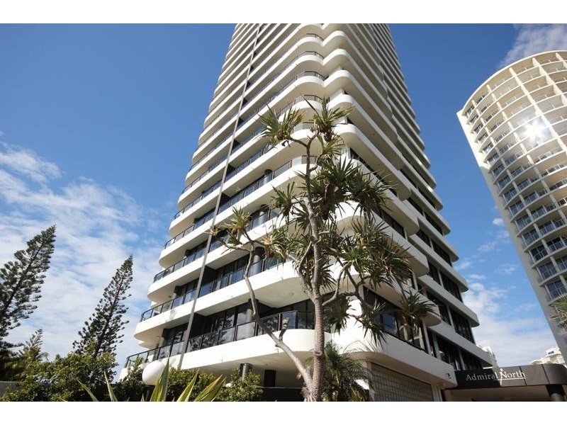 2/14 MacArthur Parade, Main Beach QLD 4217