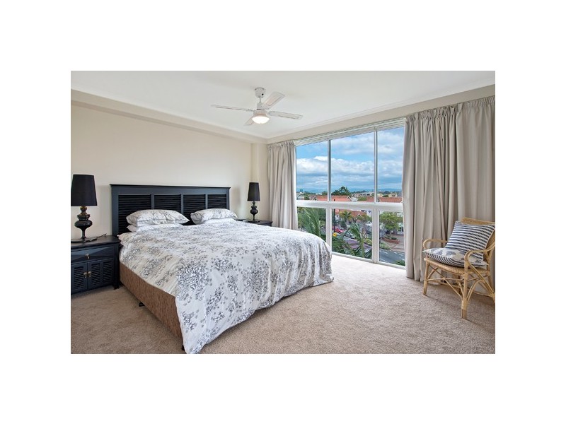 Main Beach QLD 4217