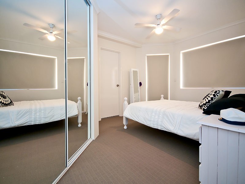 6/6 BREAKER STREET, Main Beach QLD 4217