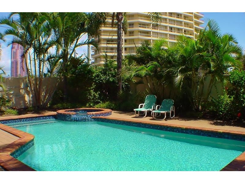 6/6 BREAKER STREET, Main Beach QLD 4217