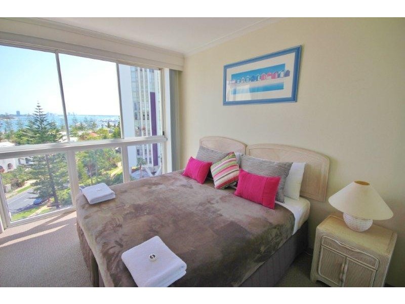 35/11 HUGHES AVENUE, Main Beach QLD 4217