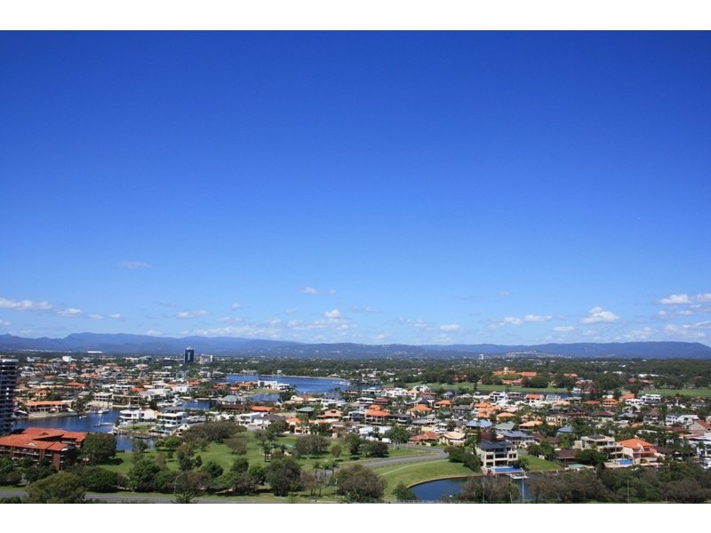 18C/24 BREAKER STREET, Main Beach QLD 4217