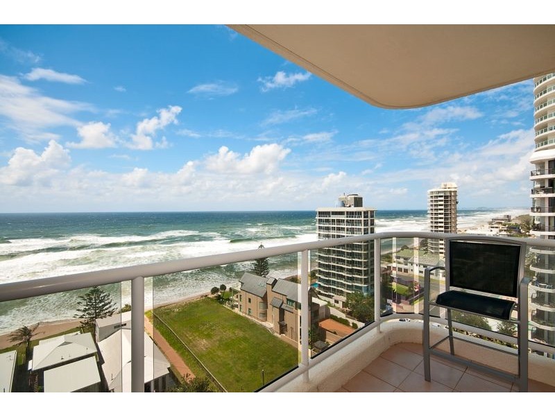 59 Pacific Street, Main Beach QLD 4217