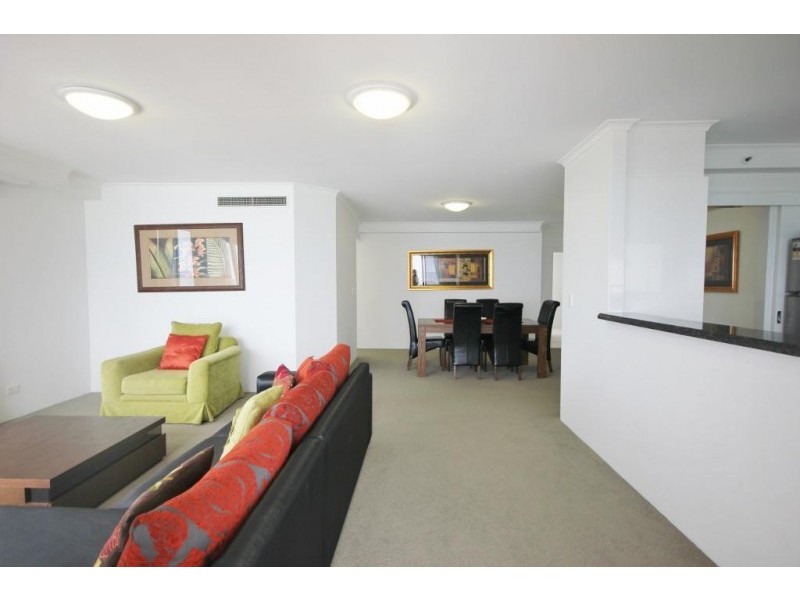 59 Pacific Street, Main Beach QLD 4217