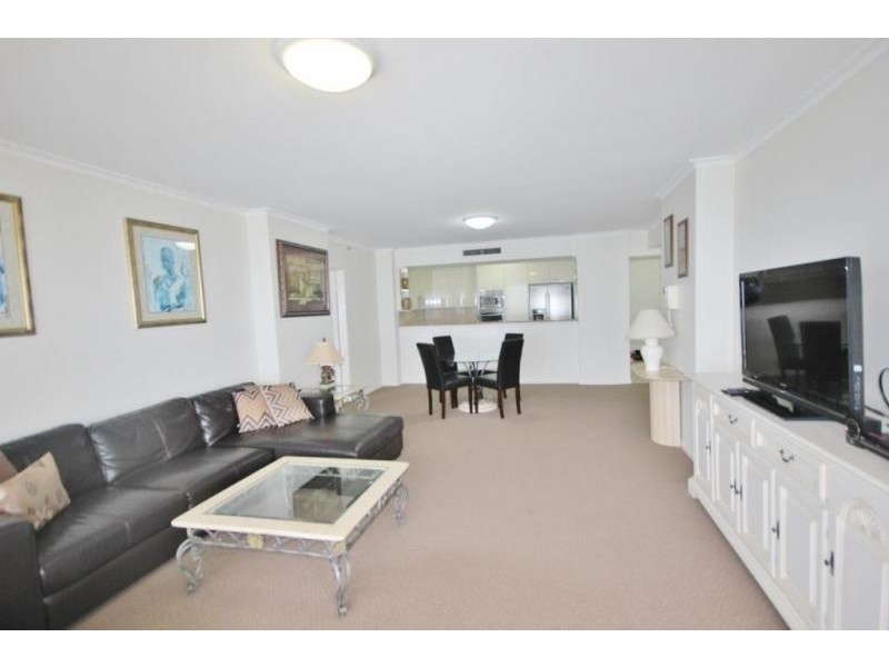 59 PACIFIC STREET, Main Beach QLD 4217