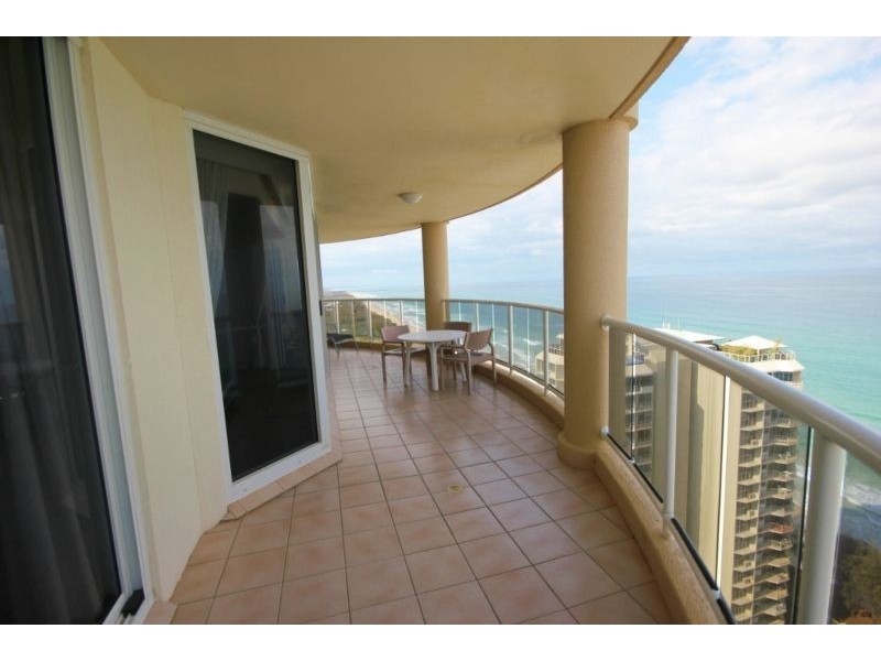 59 PACIFIC STREET, Main Beach QLD 4217
