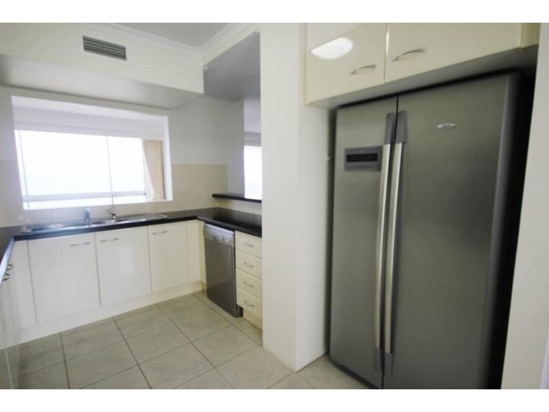 120/59 Pacific Street, Main Beach QLD 4217