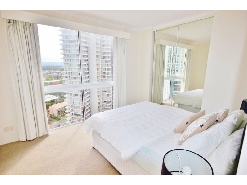 137/59 Pacific Street, Main Beach QLD 4217