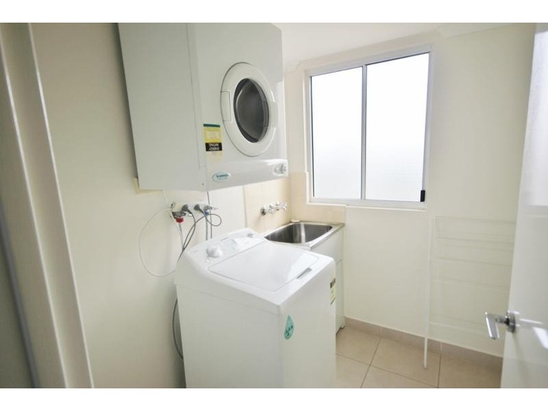 137/59 Pacific Street, Main Beach QLD 4217