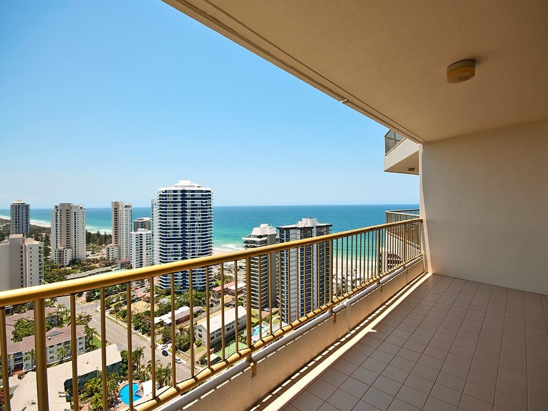 261/1 SERISIER AVENUE, Main Beach QLD 4217