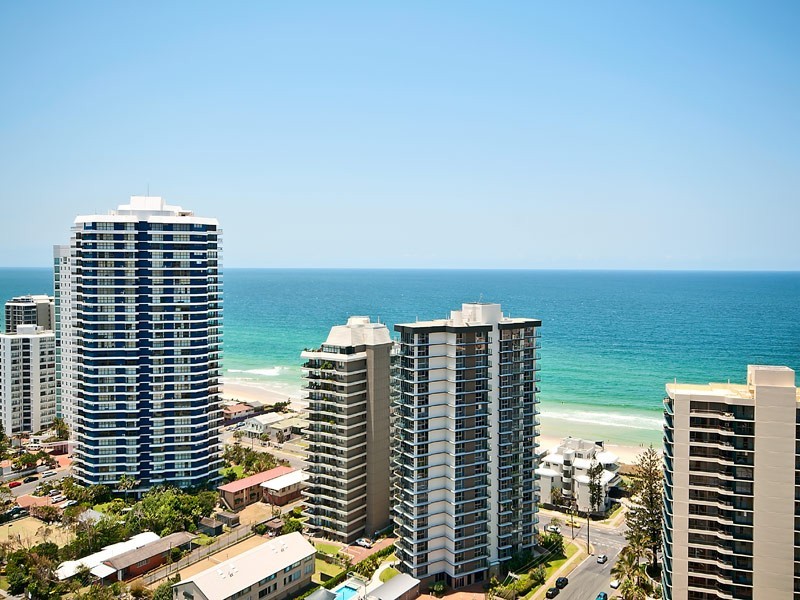 261/1 SERISIER AVENUE, Main Beach QLD 4217