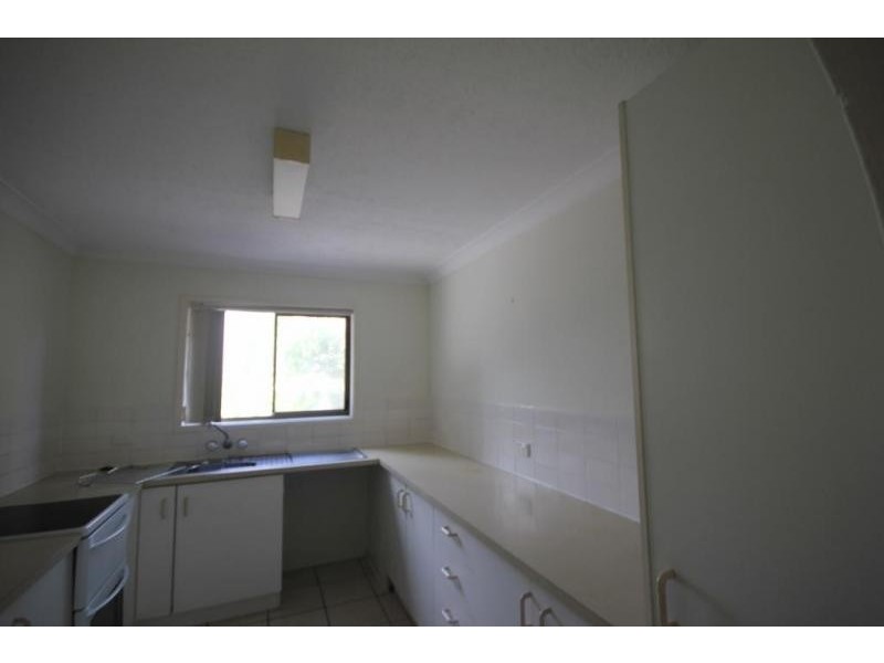 55 Pacific Street, Main Beach QLD 4217